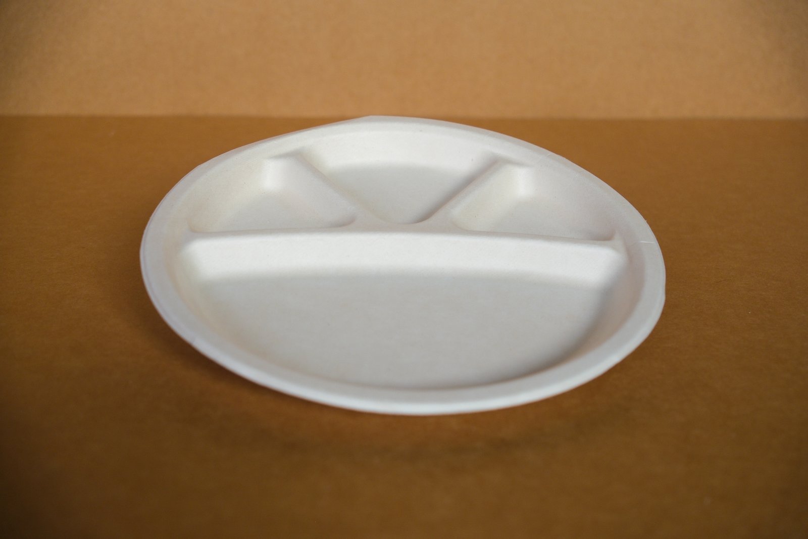 Compostable Hemp Plates & Meal Trays